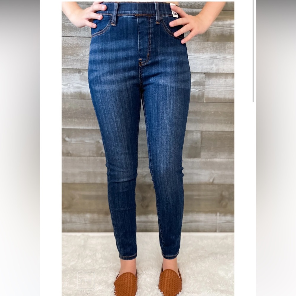 Judy Blue pull on skinny jeans